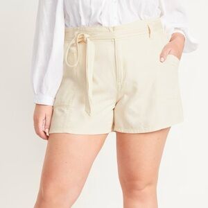 NWT Old Navy High-Waisted Belted Workwear Twill Shorts in Natural Combo 2X